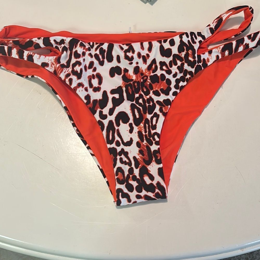 Cupshe Leopard Print Bikini Bottom - Red and White